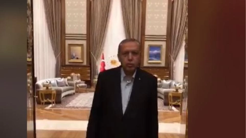 Ο κόσμος πεινάει και αυτός ζει σαν Σουλτάνος: Δείτε τη χλιδή στο παλάτι του Ερντογάν